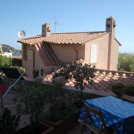 La Rosada Bed & Breakfast Giglio Porto Exterior photo